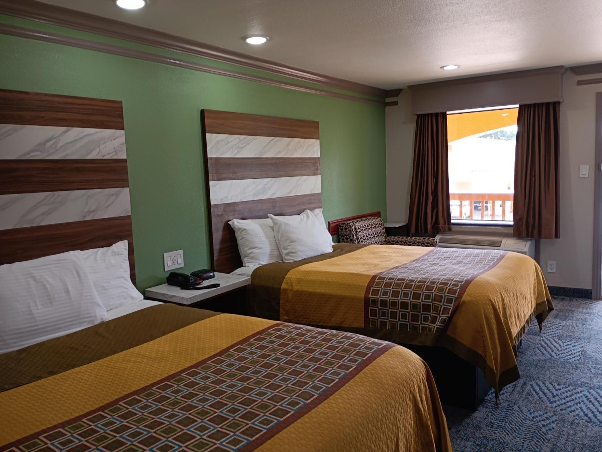 Americas Best Value Inn & Suites-Alvin/Houston Exterior foto