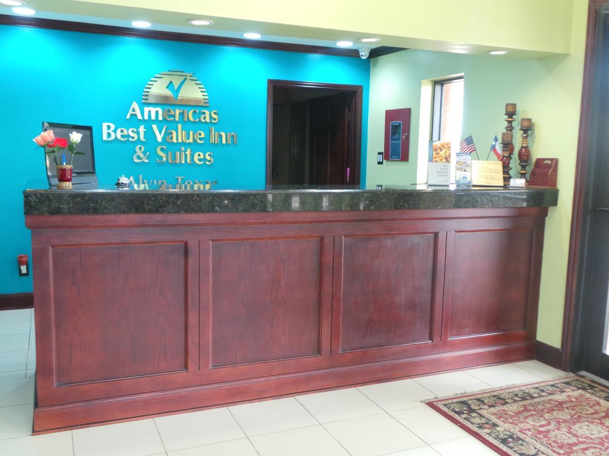 Americas Best Value Inn & Suites-Alvin/Houston Exterior foto