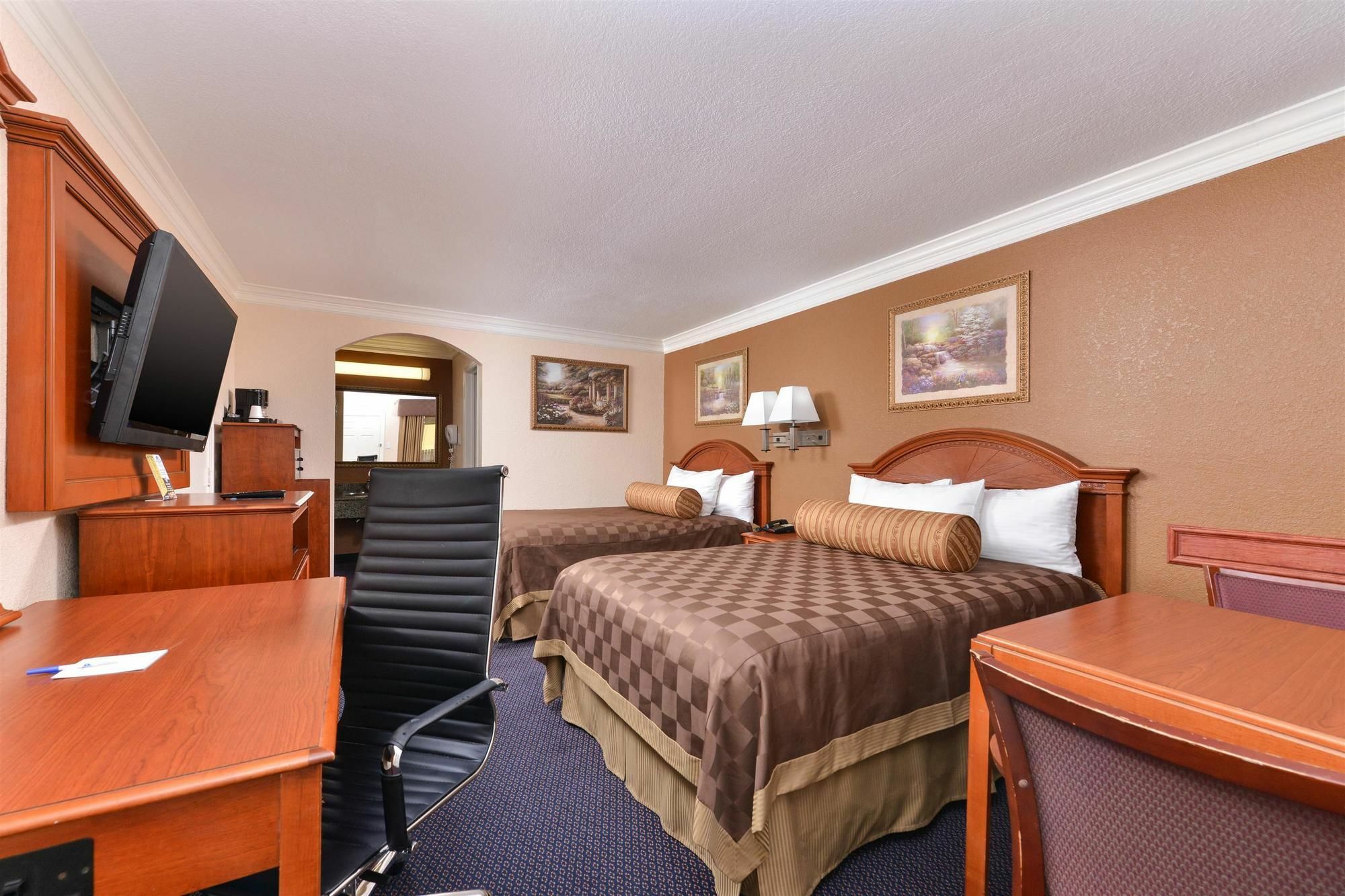 Americas Best Value Inn & Suites-Alvin/Houston Exterior foto