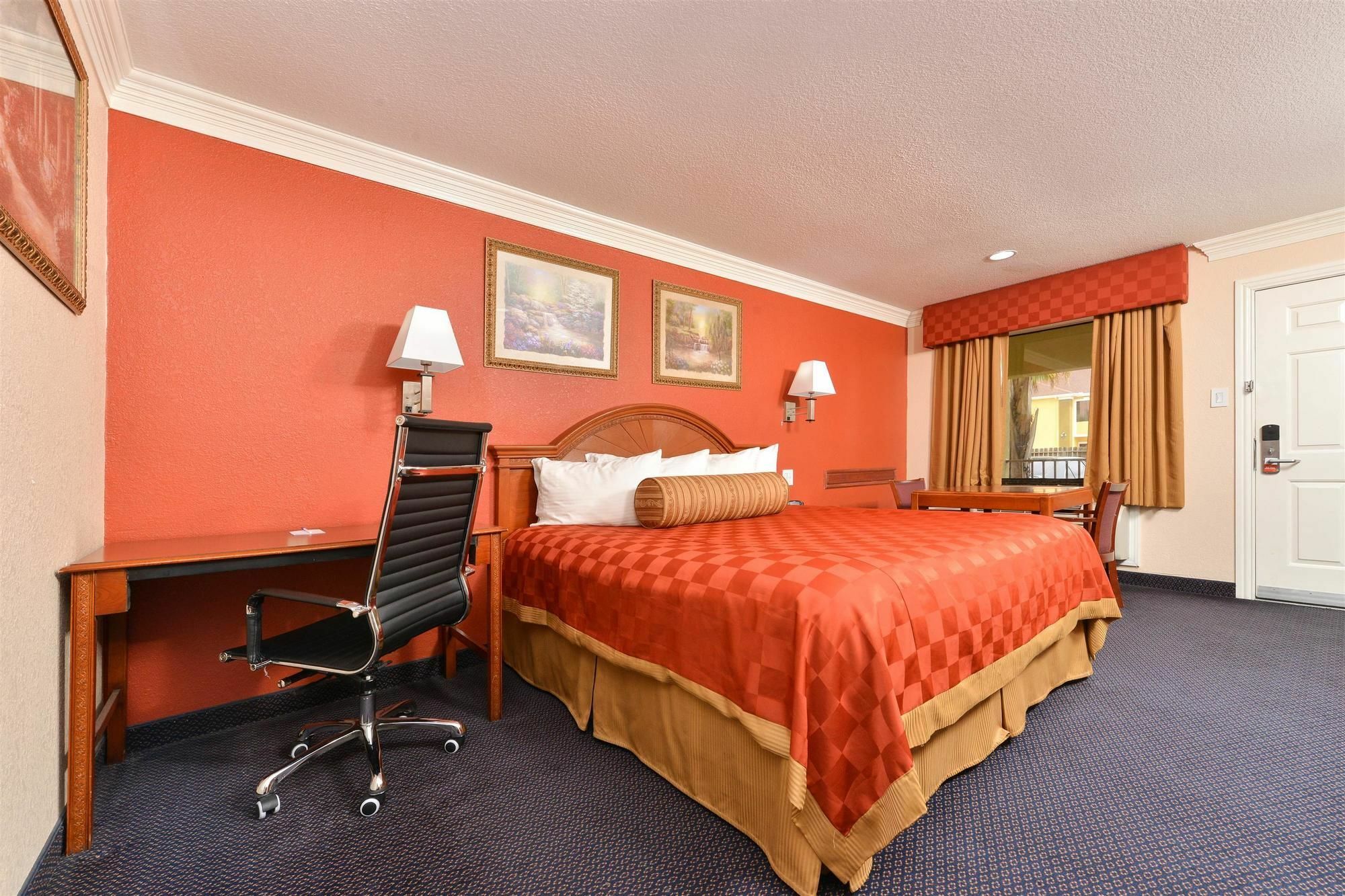 Americas Best Value Inn & Suites-Alvin/Houston Exterior foto